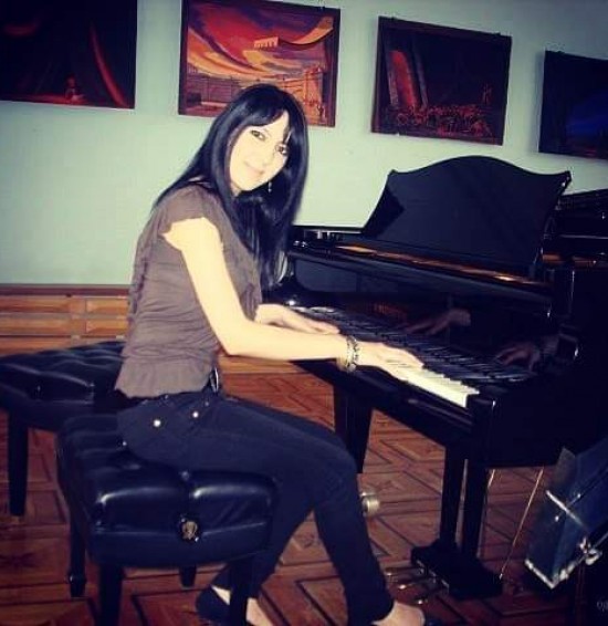 Hasmik Saribekyan-piano teacher