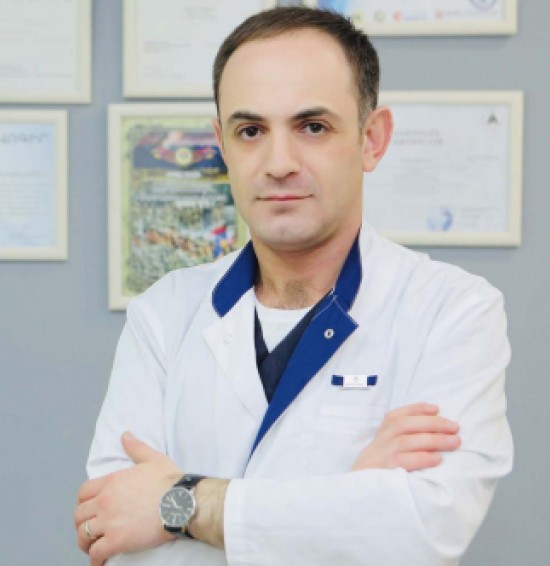 Բժիշկ Կարեն Մուրադյան պլաստիկ վիրաբույժ EUROMEDICA