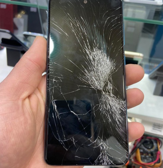 Repair of phones, accessories