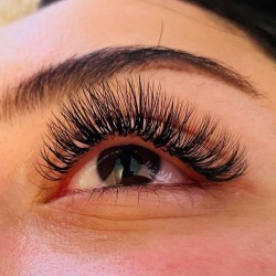 Eyelash extensions Lida