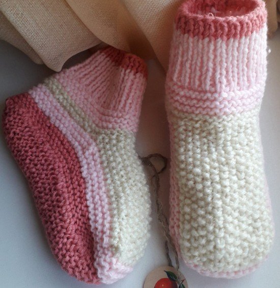 Knitted baby accessories