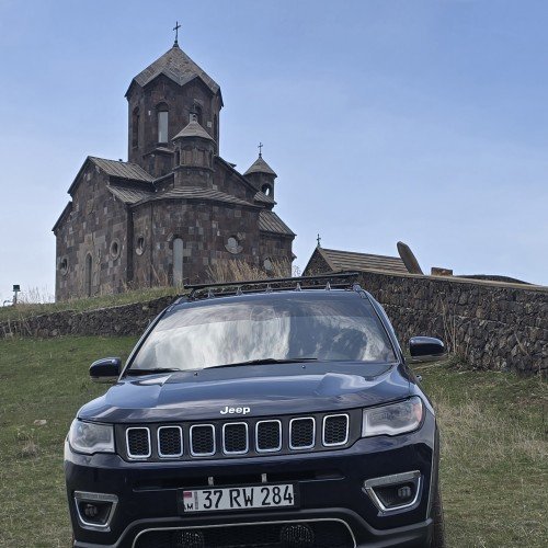 Տուրիստական ծառայություններ